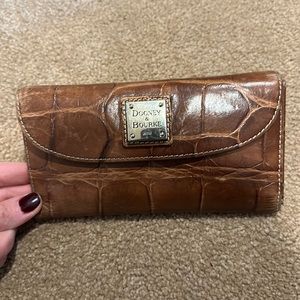 Dooney & Burke wallet